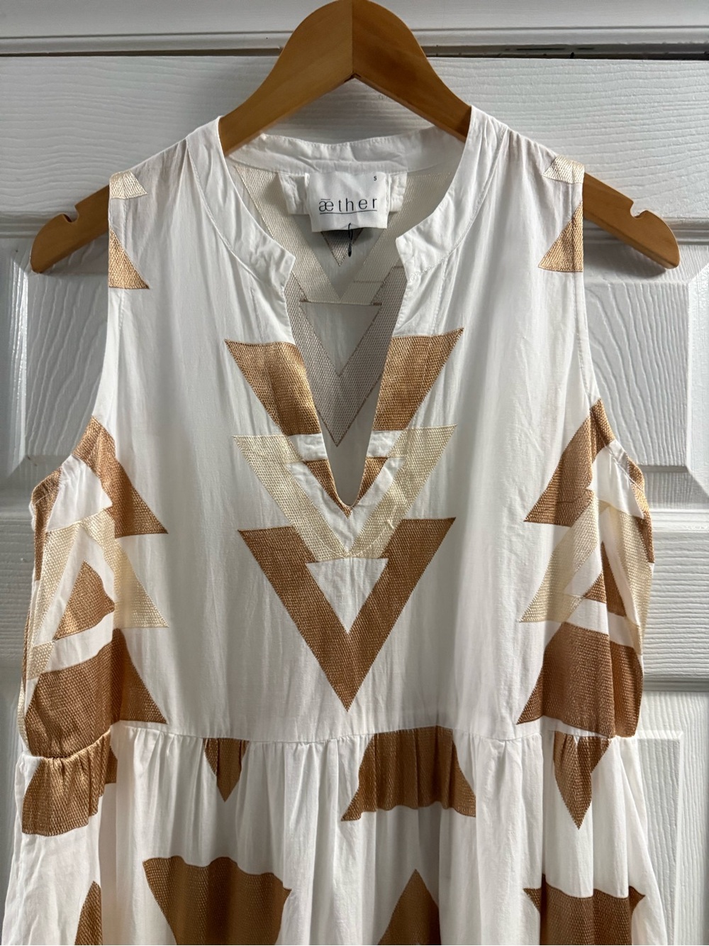 NWOT Aether Concept Maxi Dress Off White / Bronze Size Small - Picture 4 of 8